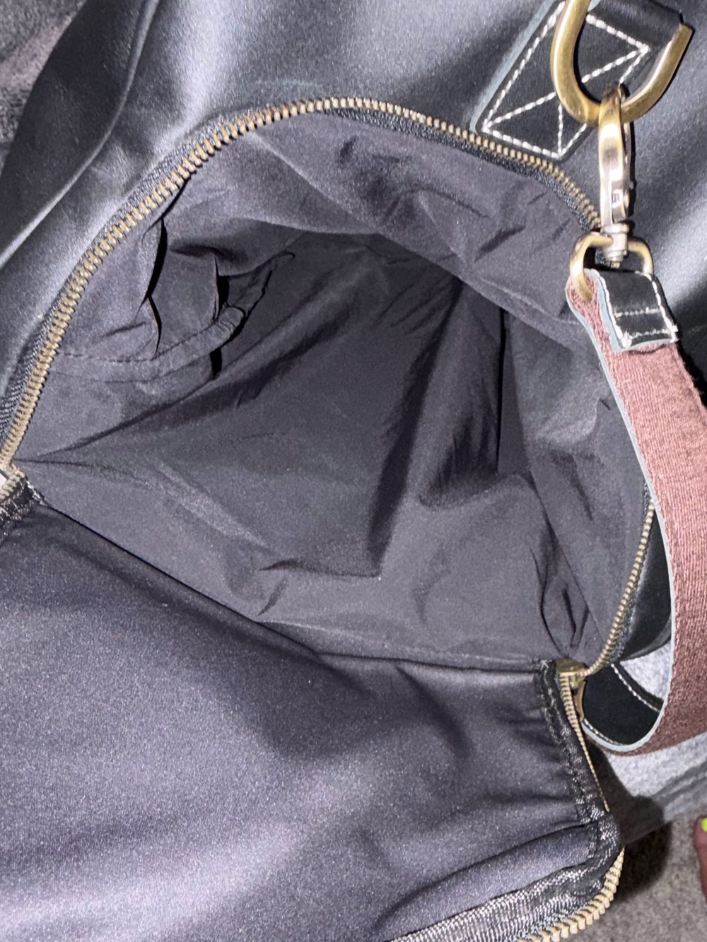 Mens Black Genuine Leather Overnight Duffel Bag Weekender Travel Carry-On 22” - Picture 10 of 13